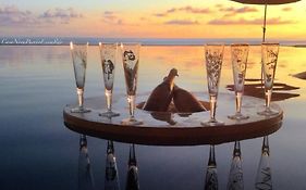 Casa Nova, Infinity Pool, Ocean View, Private Beach Acces, Starlink